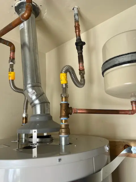 Water heater installation and plumbing repair in North Juanita